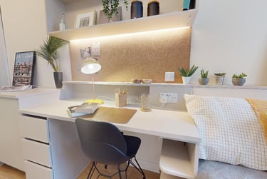 iQ East Court Student Halls, 450 Mile End Road, Mile End, London, E1 4GG - Image 5